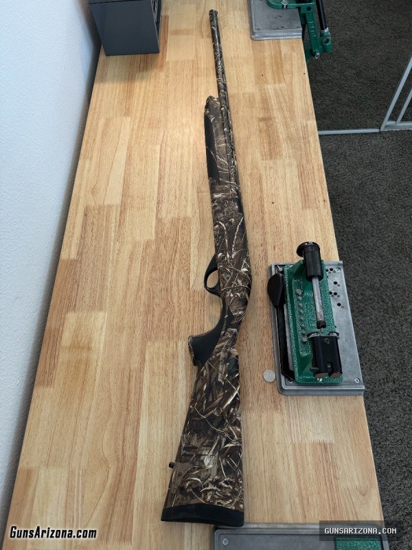 Weatherby Element Waterfowler 20Ga. (Like New)