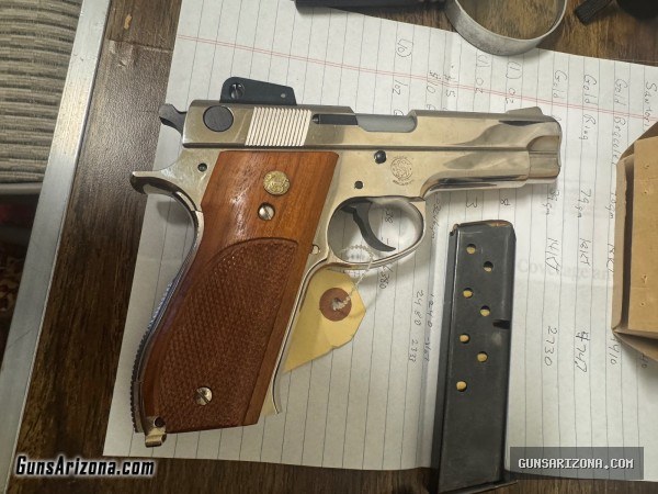 Smith & Wesson model 439 chrome 8 mm
