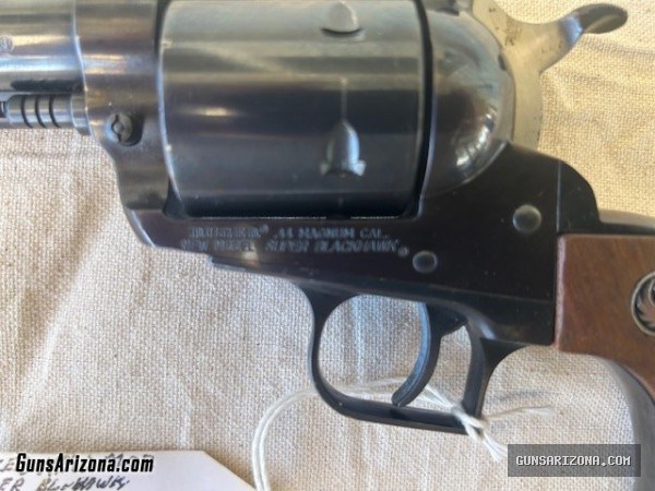 Ruger New Model Super Blackhawk .44mag