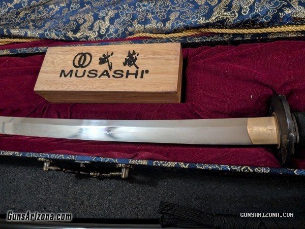 Musashi 1095 Carbon Steel Katana Clay Tempered.