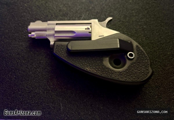 NAA 22 Magnum WMR Folder 5 shot personal defense revolver