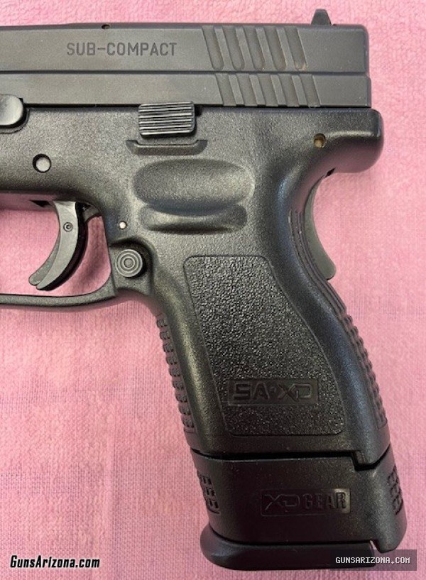 Springfield XD-9 Sub-Compact 9x19 Semi-Auto Pistol