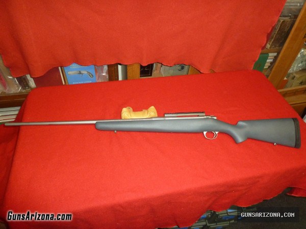 KIMBER 8400 MONTANA  300 WIN MAG