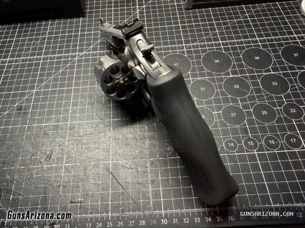 Smith & Wesson 686+ 3'' .357 Magnum Revolver w/ 2 holsters and upgrades + parts