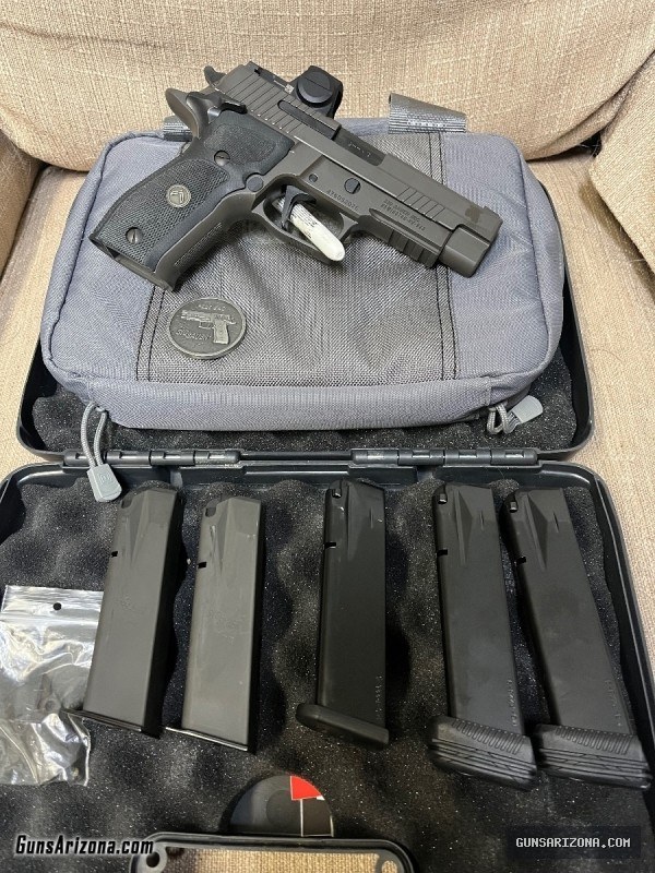 Sig Sauer P226 Legion SAO 9mm