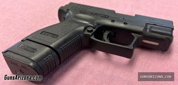 Springfield XD-9 Sub-Compact 9x19 Semi-Auto Pistol