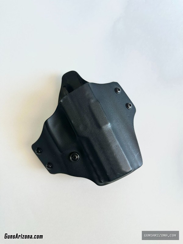 Sig Sauer P320 9mm, 2 Mags, Holster + More