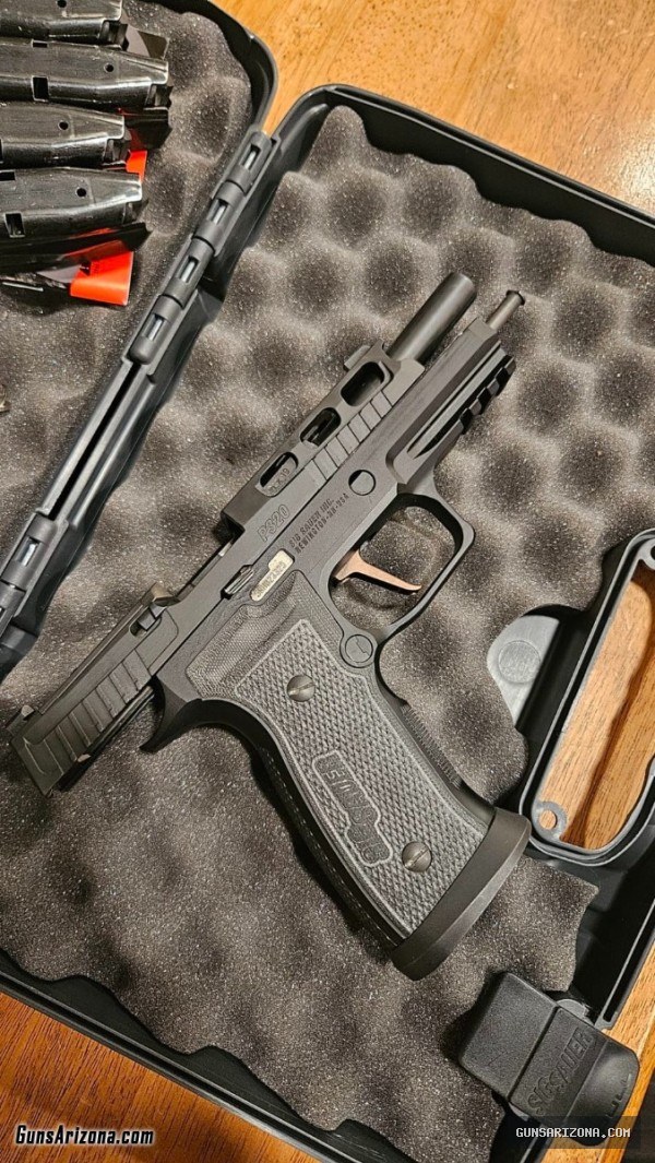 Sig P320 AXG Pro