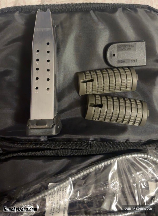 Springfield XD 10mm case and mag