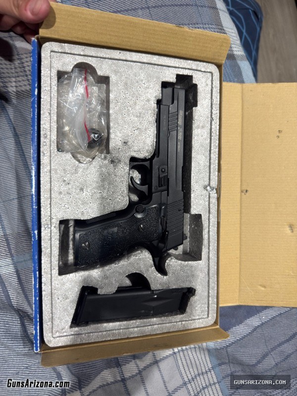 X-Five P226 CO2 BB gun (.177)