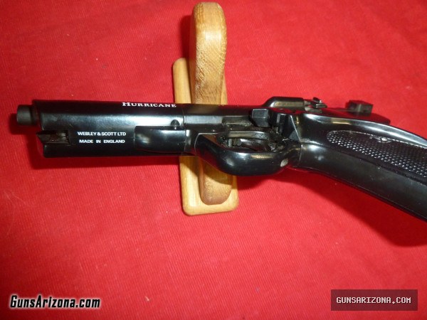 WEBLEY-SCOTT .177 cal HURRICANE + BENJAMIN  REGAL II