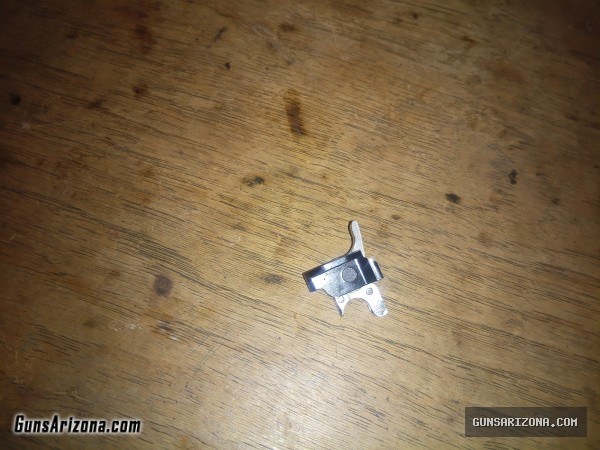 Metal mini kubuta