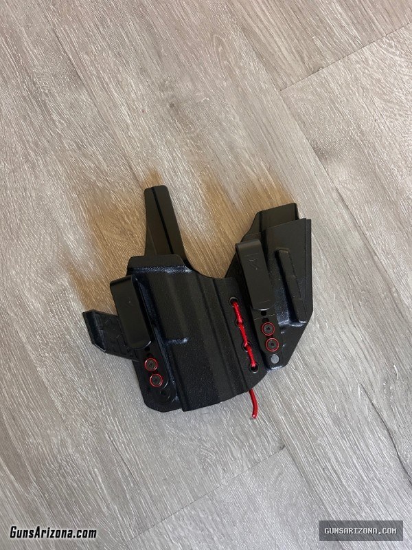 CZ P10C Ported + 2 holsters&upgrades