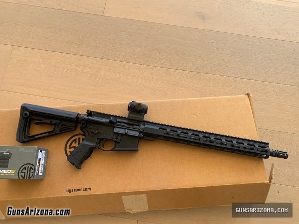 Sig Sauer M400 Tactical Ambi lower like new Sig Romeo 5 red dot ***M400 AMBI***