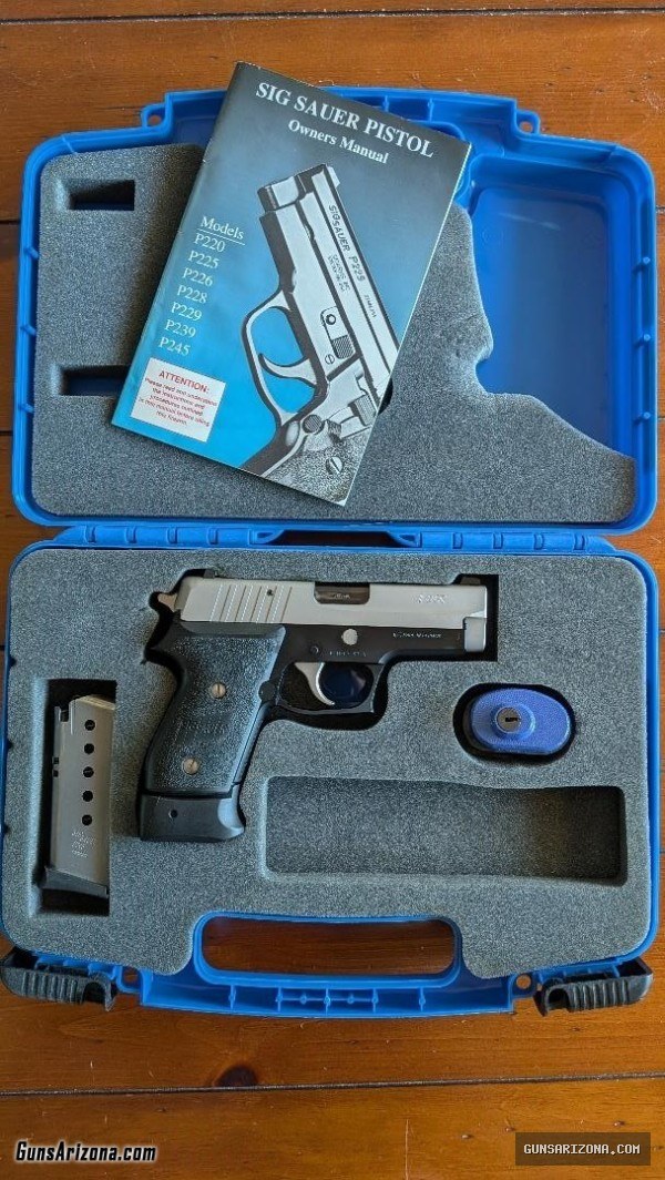 Sig Sauer P245 Law Enforcement Edition DAO