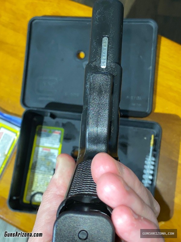 Rare Gen2 Glock 22c .40 Factory compensated & ported pistol original box