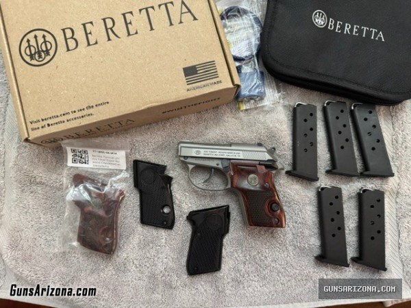 Beretta 3032 Tomcat 32ACP plus extras