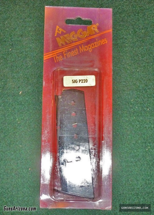 New  SIG P220 .45acp MAG (MEGGAR)