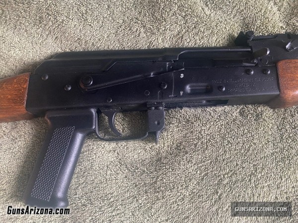 Romanian SAR-2 rifle- super condition!