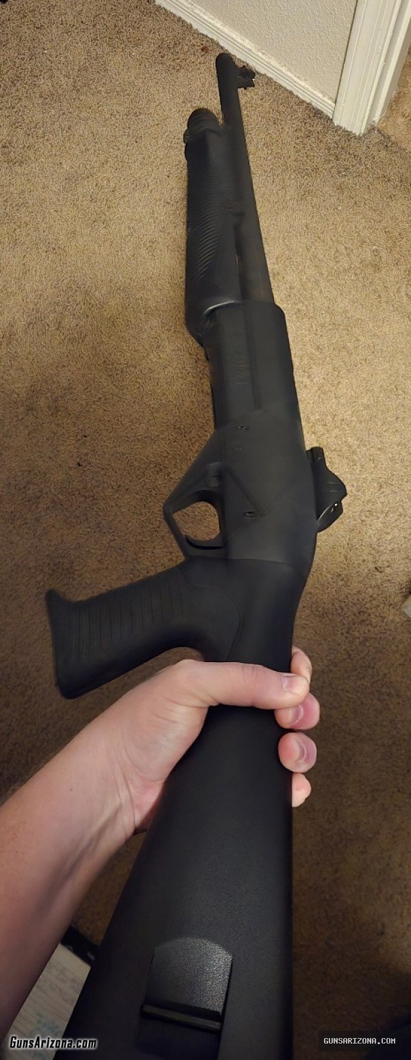 Benelli SuperNova Tactical Pump-Action Shotgun - Pistol Grip