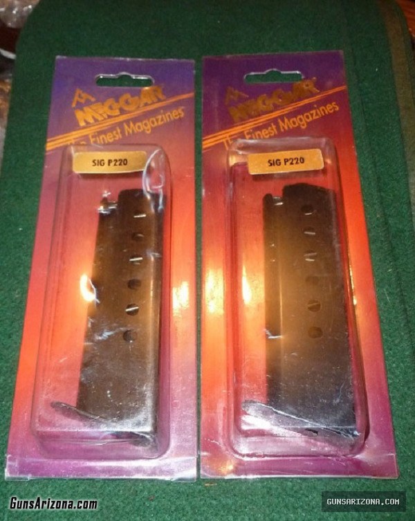 New  SIG P220 .45acp MAG (MEGGAR)