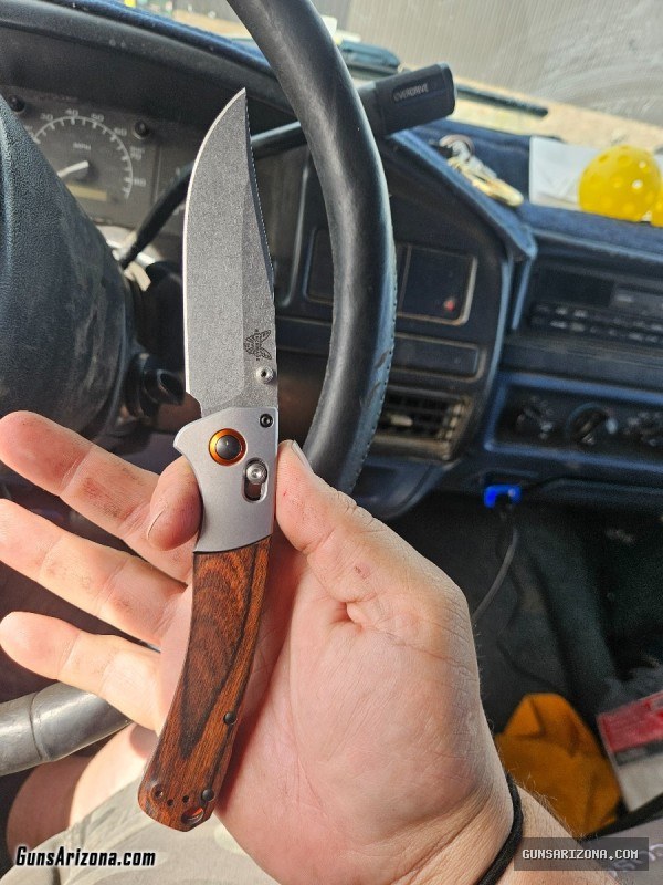 Benchmade crooked river