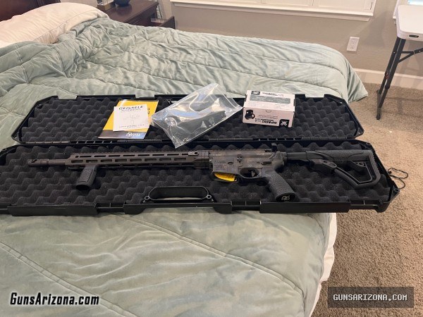 Daniel Defense DDM4V7 Pro (new)