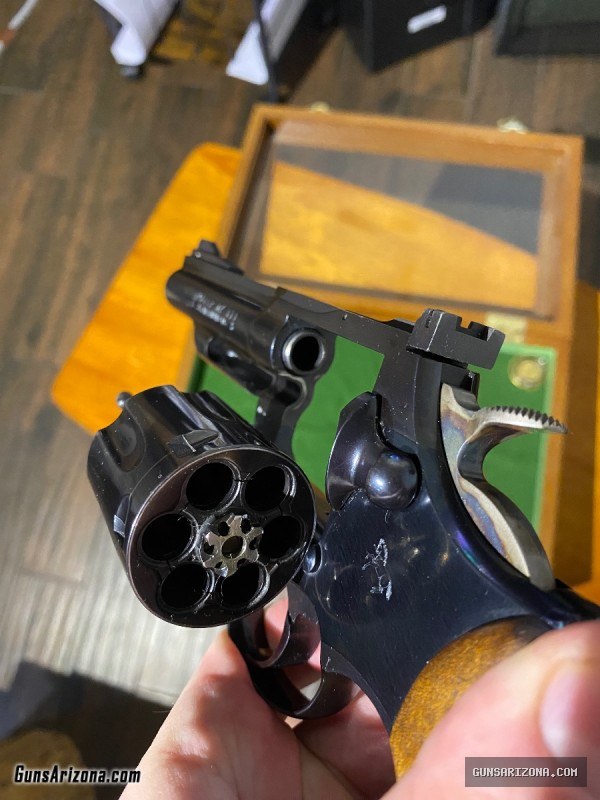 Colt TROOPER LEO .357 Magnum Revolver