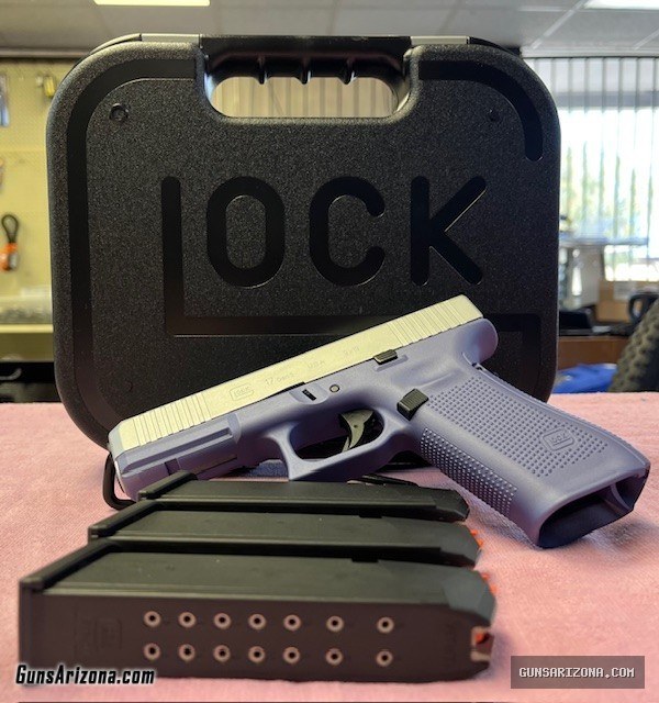 Glock 17 Gen5 Two-Tone Purple/"Satin Aluminum" 9x19 Semi-Auto Pistol