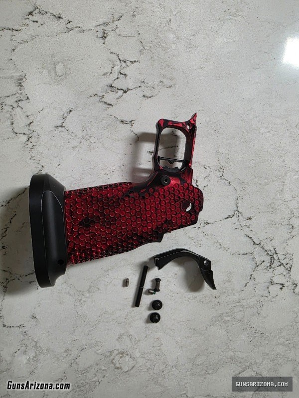 MPA aluminum grip