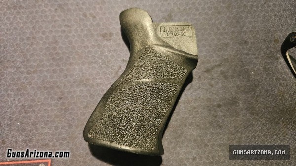 AR15 Grips and accessories