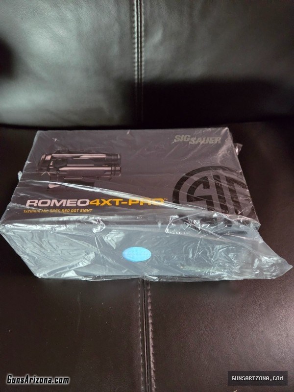 Sig Sauer Romeo 4XT-Pro Red Dot Sight