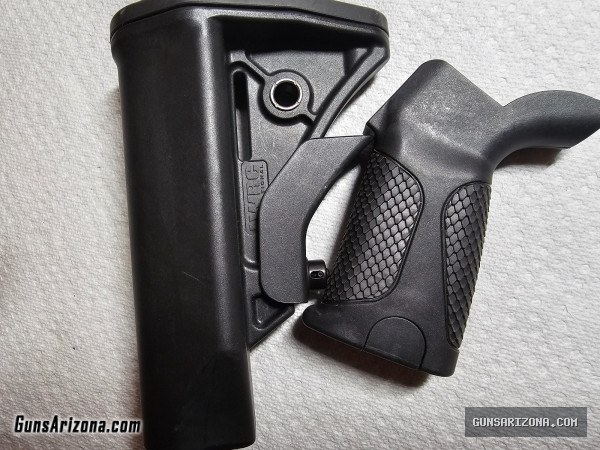 LWRC AR 15 BUTTSTOCK AND PISTOL GRIP - BLACK $ 80.00