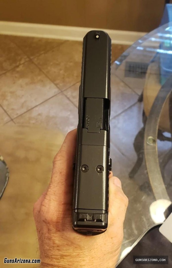 Glock 19 mos