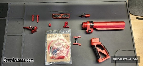 Strike Industries Dress up Kit (Red)