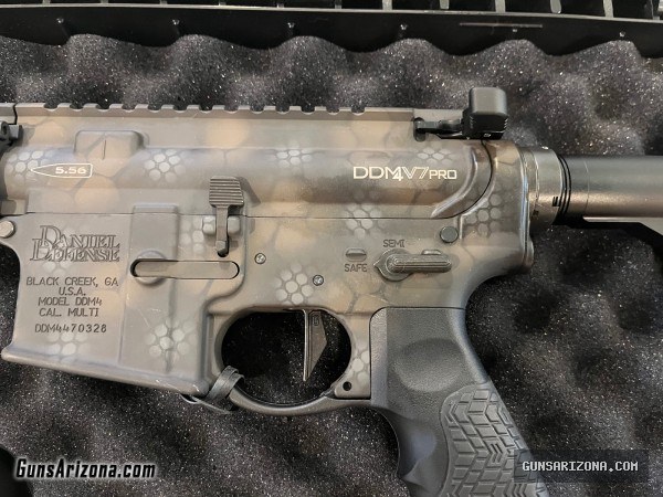 Daniel Defense DDM4V7 Pro (new)