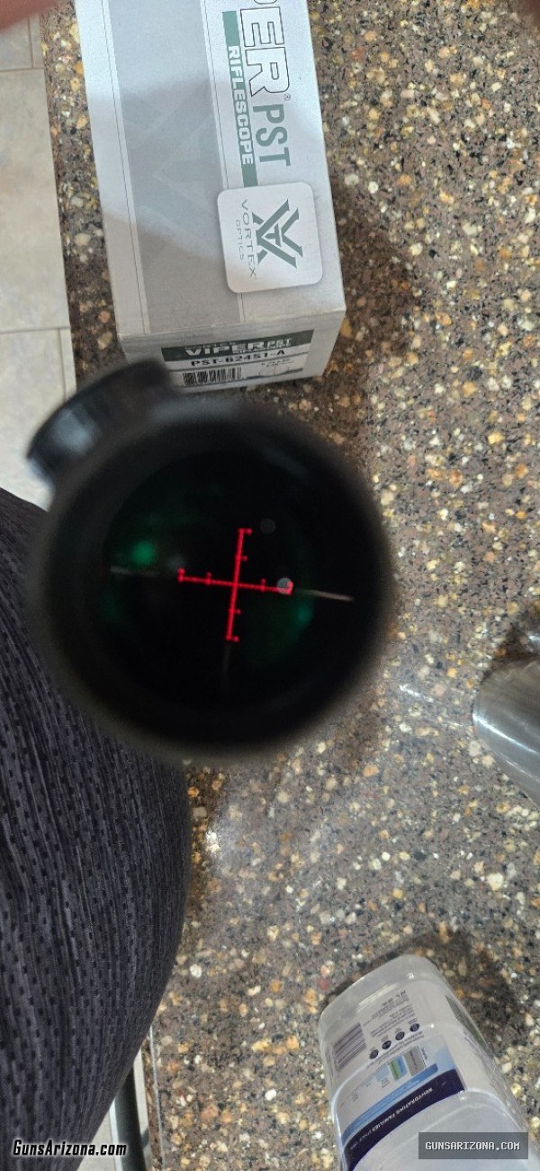 Vortex Viper PST 6-24X50 MOA 2FP