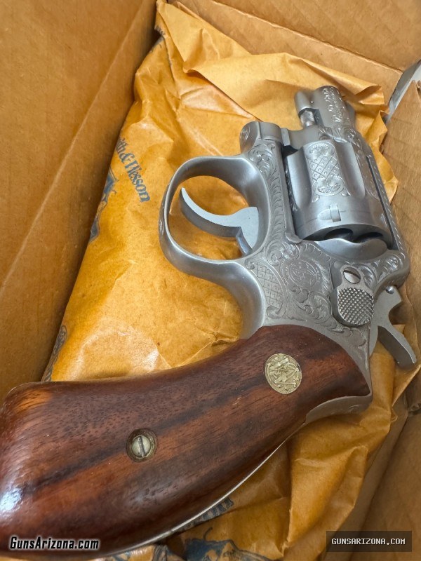 Smith & Wesson model 6438 caliber 2 inch barrel