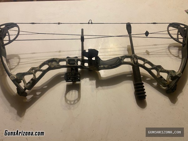 Infinite Edge compound bow