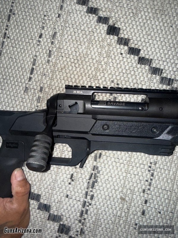MDT Oryx chassis with savage 110 tactical short action