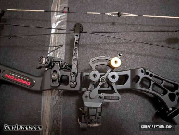Darton Emergence Black Compound Bow #35-50 RH