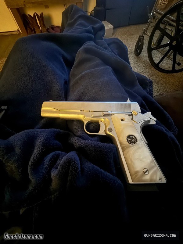 Iver johnson 1911 (real pearl grips)