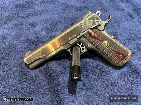 Dan Wesson Pointman .45 1911