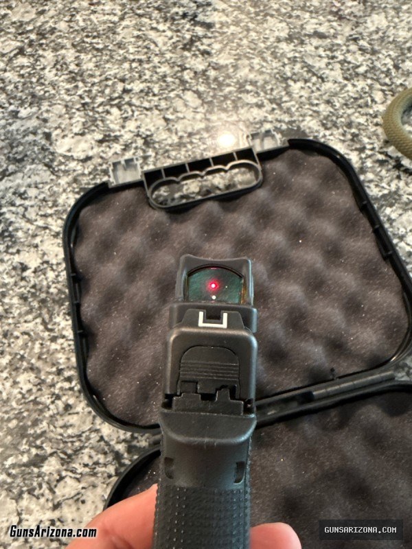 GEN 6 GLOCK 19