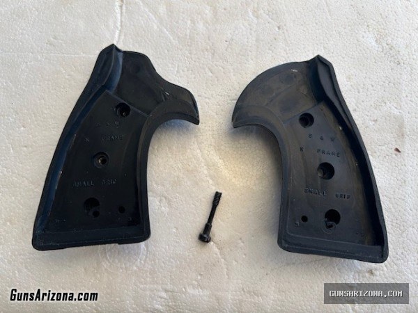 S&W K Frame Pachmayr Presentation Grips