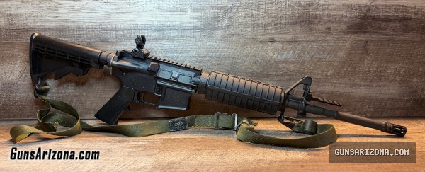 Smith & Wesson M&P-15 carbine LE/Police trade-in, 5.56MM