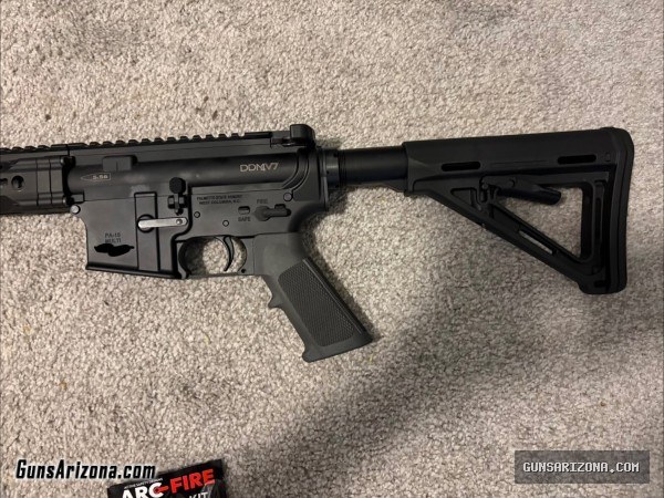Daniel Defense DDM4V7 AR-15