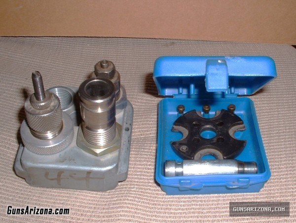 Dillon 550B Reloading Machine and Extra Parts - (South Scottsdale)