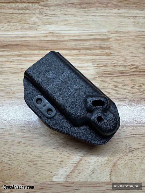 Tenicor Magazine Carrier – P365