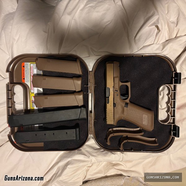 Glock 19 FDE TAN PENUT BUTTER